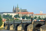 Praga – Vista do Castelo e da Ponte Karluv&nbsp;Most