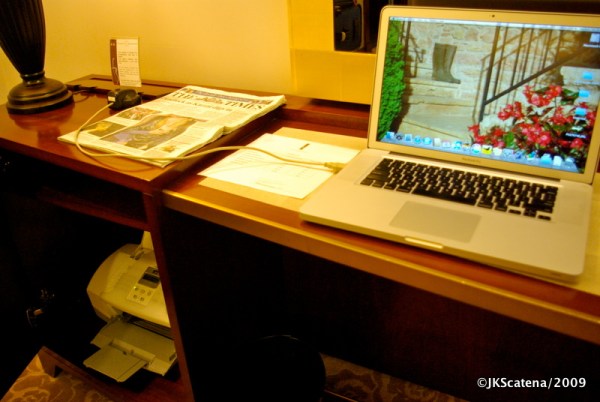 Impressora à disposição no quarto