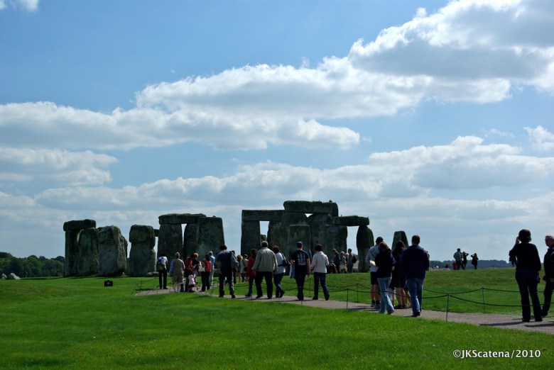 Stonehenge: Visitors