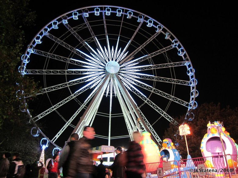 London: Hyde Park Winter Wonderland